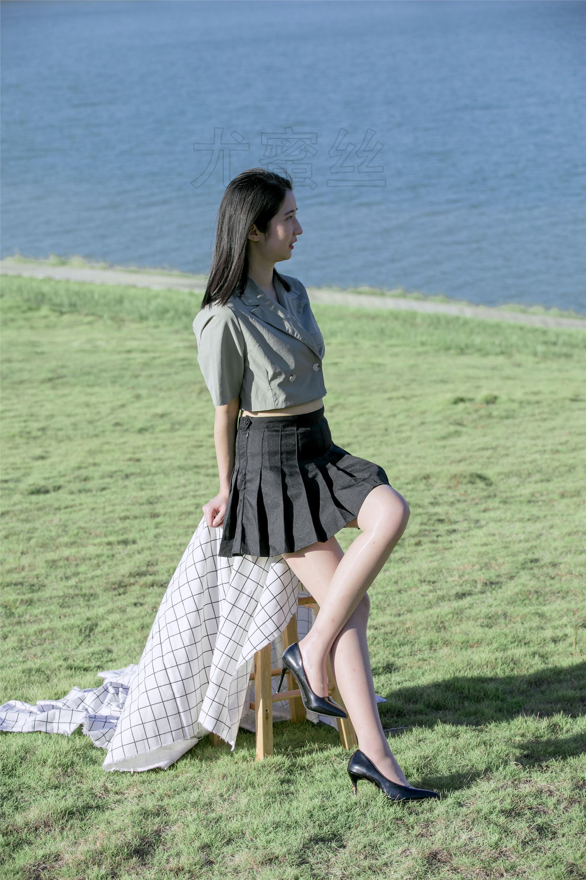 尤蜜丝 穿搭写真 NO.003